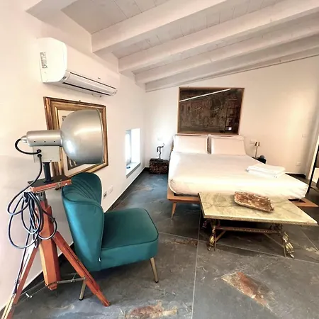 Absentia 1763 Garda Boutique Home - Lake Front Brenzone sul Garda Exterior photo