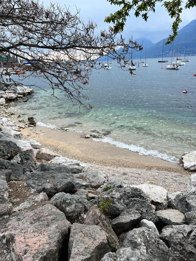 Apartment Absentia 1763 Garda Boutique - Front Brenzone sul Garda